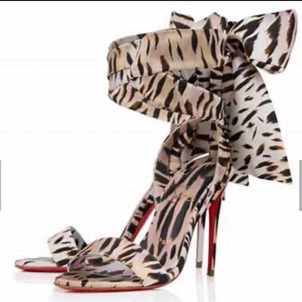 Christian Louboutin Sandale Du Desert in Vintage Rose